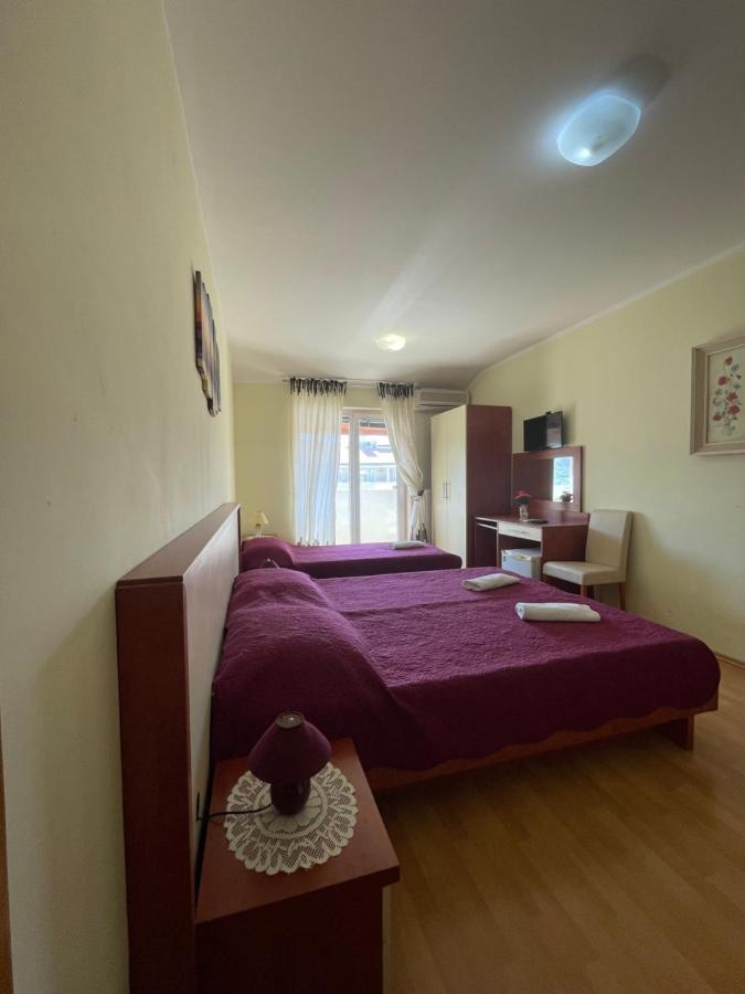 Pag Marina Rooms & Apartment Exterior foto